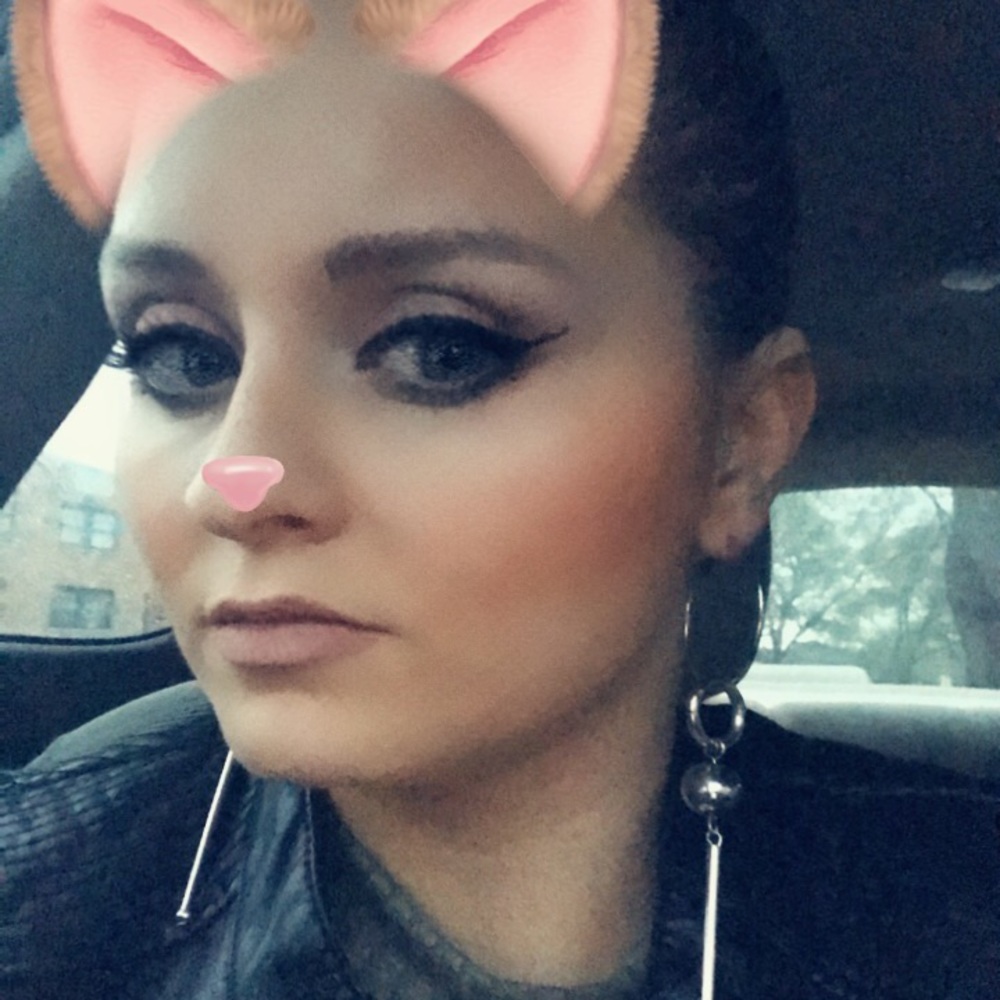 Meet your Posher, Amber